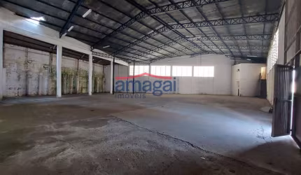 Barracão / Galpão / Depósito para alugar no Jardim Satélite, São José dos Campos  por R$ 15.000