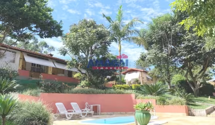 Chácara / sítio com 4 quartos à venda no Veraneio Irajá, Jacareí  por R$ 1.280.000