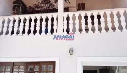 Casa em condomínio fechado com 2 quartos à venda na Cidade Jardim, Jacareí  por R$ 370.000
