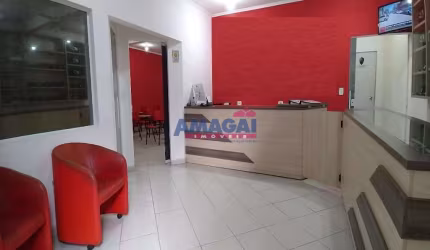 Sala comercial à venda no Jardim Terras de Santa Helena, Jacareí  por R$ 1.100.000