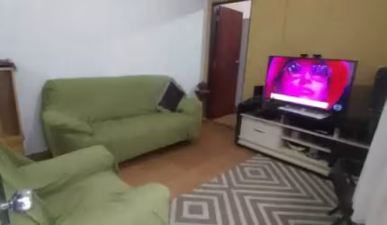Casa com 2 quartos à venda no Jardim Nova Esperança, Jacareí  por R$ 225.000