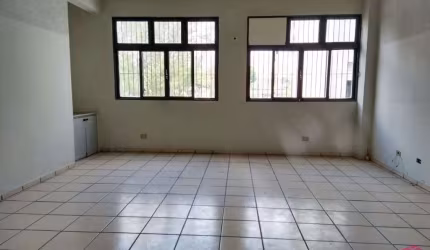 Sala comercial para alugar no Jardim Flórida, Jacareí  por R$ 800