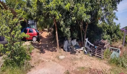 Casa com 1 quarto à venda no Chácaras Reunidas Igarapés, Jacareí  por R$ 140.000