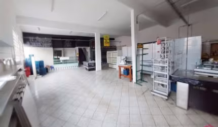 Sala comercial para alugar no Jardim Jacinto, Jacareí  por R$ 5.000