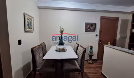 Apartamento com 2 quartos à venda no Jardim Califórnia, Jacareí  por R$ 290.000