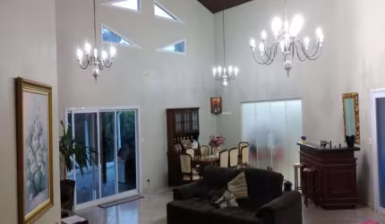 Casa com 4 quartos à venda na Vila São Sebastião, Santa Branca  por R$ 2.200.000