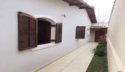 Casa com 3 quartos à venda no Jardim Bela Vista, Jacareí  por R$ 480.000