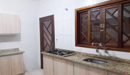 Casa com 3 quartos à venda no Jardim Terras de São João, Jacareí  por R$ 650.000
