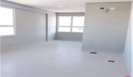 Sala comercial à venda no Centro, Jacareí  por R$ 300.000