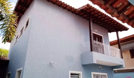 Casa com 4 quartos à venda no Residencial São Paulo, Jacareí  por R$ 670.000