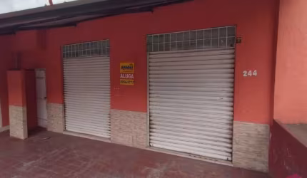 Sala comercial para alugar na Vila Garcia (São Silvestre), Jacareí  por R$ 2.000
