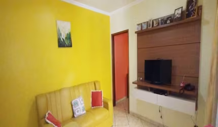Casa com 2 quartos à venda no Parque Santo Antônio, Jacareí  por R$ 260.000