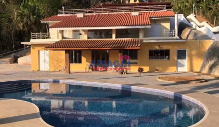 Chácara / sítio com 5 quartos à venda no Chácaras Condomínio Recanto Pássaros II, Jacareí  por R$ 2.900.000