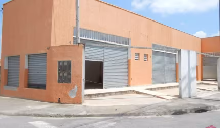 Barracão / Galpão / Depósito à venda no Residencial Parque dos Sinos, Jacareí  por R$ 590.000