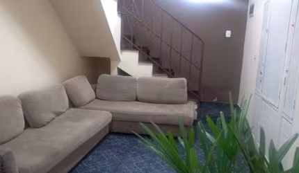 Casa com 3 quartos à venda no Parque dos Príncipes, Jacareí  por R$ 330.000