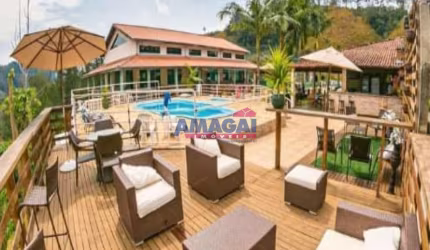 Chácara / sítio com 3 quartos à venda em Angola, Santa Branca  por R$ 3.500.000