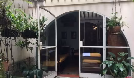 Casa com 4 quartos à venda no Centro, Jacareí  por R$ 599.000