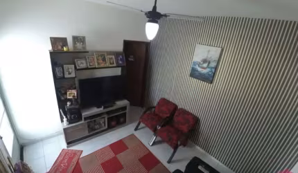 Casa com 2 quartos à venda na Vila Zezé, Jacareí  por R$ 280.000