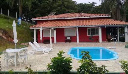 Chácara / sítio com 3 quartos à venda no Chácaras Rurais Guararema (São Silvestre), Jacareí  por R$ 530.000