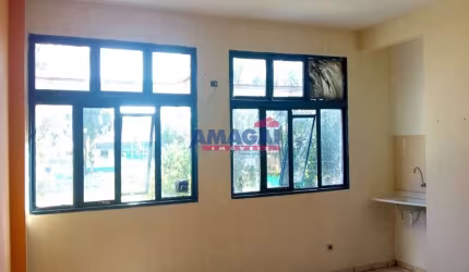 Sala comercial para alugar no Jardim Flórida, Jacareí  por R$ 800