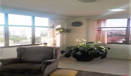 Sala comercial à venda no Centro, Jacareí  por R$ 200.000