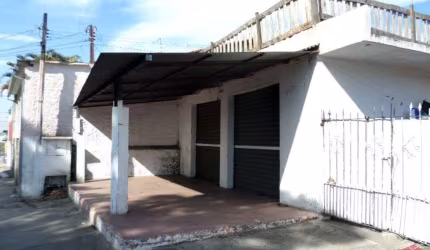 Sala comercial à venda no Jardim Nova Esperança, Jacareí  por R$ 500.000