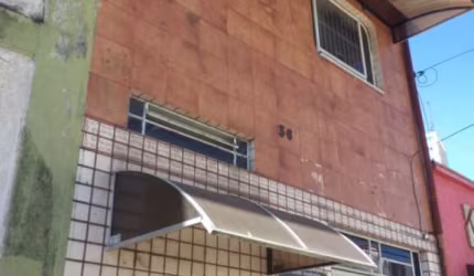 Sala comercial para alugar no Centro, Jacareí  por R$ 1.250