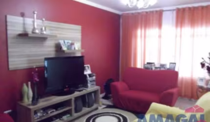 Casa com 2 quartos à venda no Centro, Jacareí  por R$ 640.000