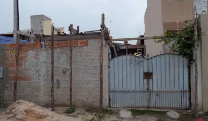 Casa com 1 quarto à venda no Residencial Parque dos Sinos, Jacareí  por R$ 200.000