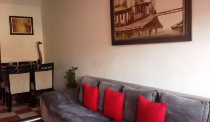 Casa com 2 quartos à venda na Cidade Jardim, Jacareí  por R$ 260.000