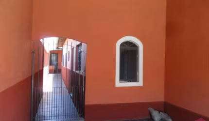 Casa com 4 quartos à venda no Jardim do Vale, Jacareí  por R$ 350.000