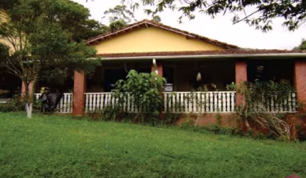 Chácara / sítio com 4 quartos à venda no Luiz Carlos, Guararema  por R$ 3.000.000