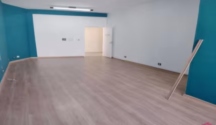 Sala comercial à venda no Jardim Pereira do Amparo, Jacareí  por R$ 106.000