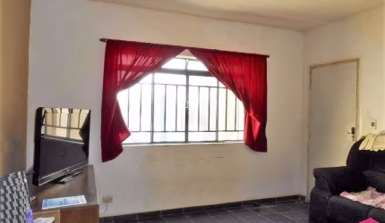 Casa com 4 quartos à venda no Centro, Jacareí  por R$ 280.000