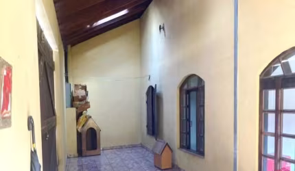 Casa com 2 quartos à venda no Parque Santo Antônio, Jacareí  por R$ 375.000