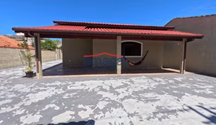 Casa com 3 quartos à venda no Parque Balneário Poiares, Caraguatatuba  por R$ 990.000