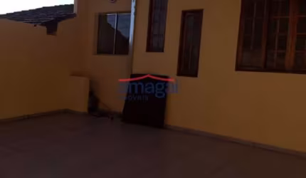 Casa com 2 quartos à venda no Loteamento Vila Romana, Jacareí  por R$ 350.000