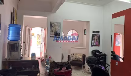 Sala comercial à venda no Centro, Jacareí  por R$ 430.000