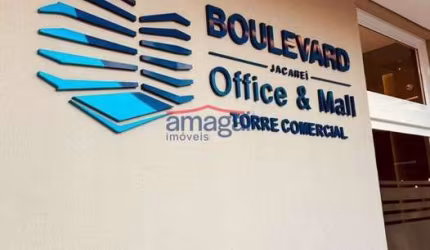 Sala comercial à venda no Centro, Jacareí  por R$ 370.000