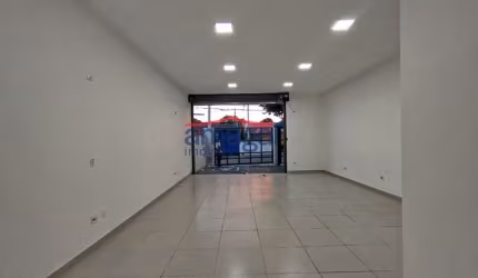 Barracão / Galpão / Depósito para alugar no São João, Jacareí  por R$ 2.200