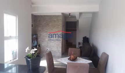 Casa com 3 quartos à venda na Vila São Sebastião, Santa Branca  por R$ 300.000