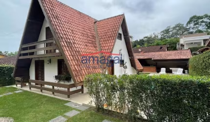 Casa em condomínio fechado com 3 quartos à venda no Park Imperial, Caraguatatuba  por R$ 1.170.000