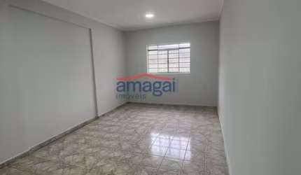 Sala comercial para alugar no Parque Novo Horizonte, São José dos Campos  por R$ 3.000