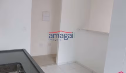 Apartamento com 2 quartos à venda no Parque Santo Antônio, Jacareí  por R$ 375.000
