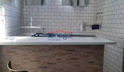 Kitnet / Stúdio para alugar no Jardim Maria Amélia, Jacareí  por R$ 1.200