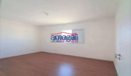 Apartamento com 2 quartos à venda no Loteamento Jardim Sol Nascente, Jacareí  por R$ 230.000