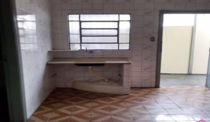 Casa com 1 quarto para alugar no São João, Jacareí  por R$ 1.000