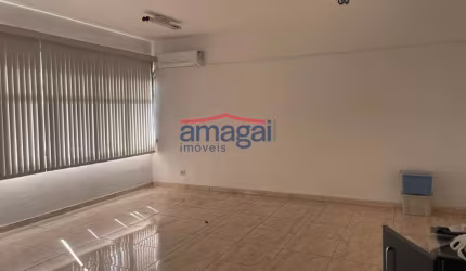 Sala comercial para alugar no Centro, Jacareí  por R$ 950