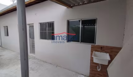 Casa com 1 quarto à venda na Cidade Nova Jacareí, Jacareí  por R$ 260.000