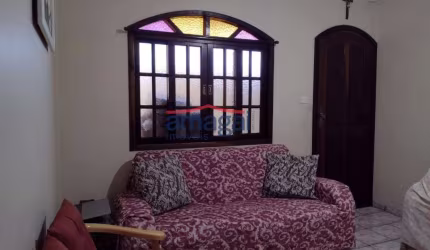 Casa com 2 quartos à venda no Jardim Paraíso, Jacareí  por R$ 260.000